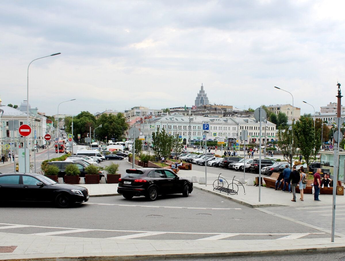 Трубная площадь. Трубная площадь Москва. Цветной бульвар Трубная площадь. Трубная площадь метро. Трубная 1990.