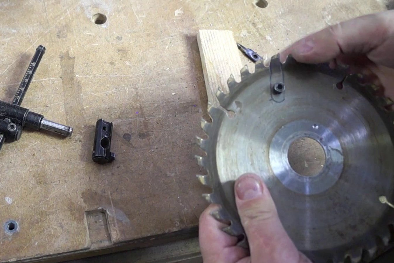 Балеринка по гипсокартону своими руками