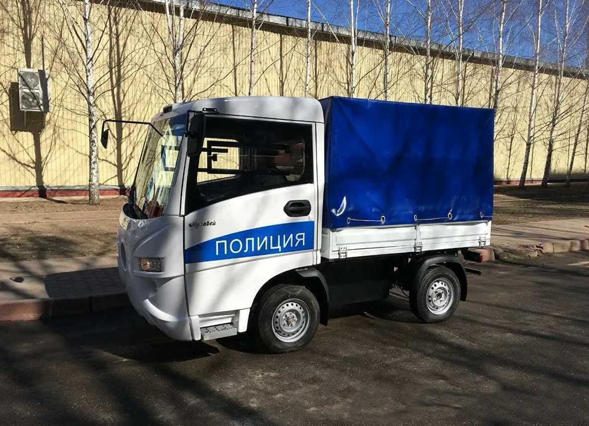 Электромобили в полиции Китая