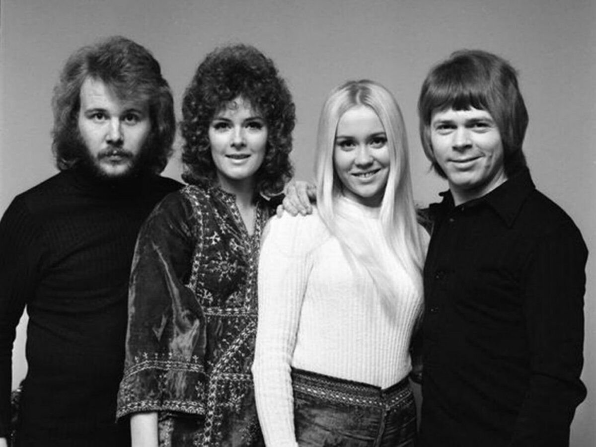 Музыка абба. Группа ABBA. Группа ABBA 1970. Группа ABBA молодые. Абба группа 1976.