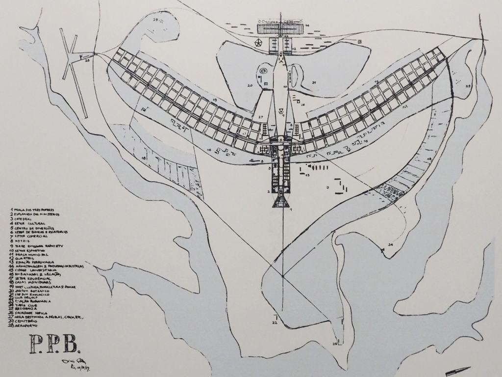 У какого города бразилии план застройки напоминает самолет