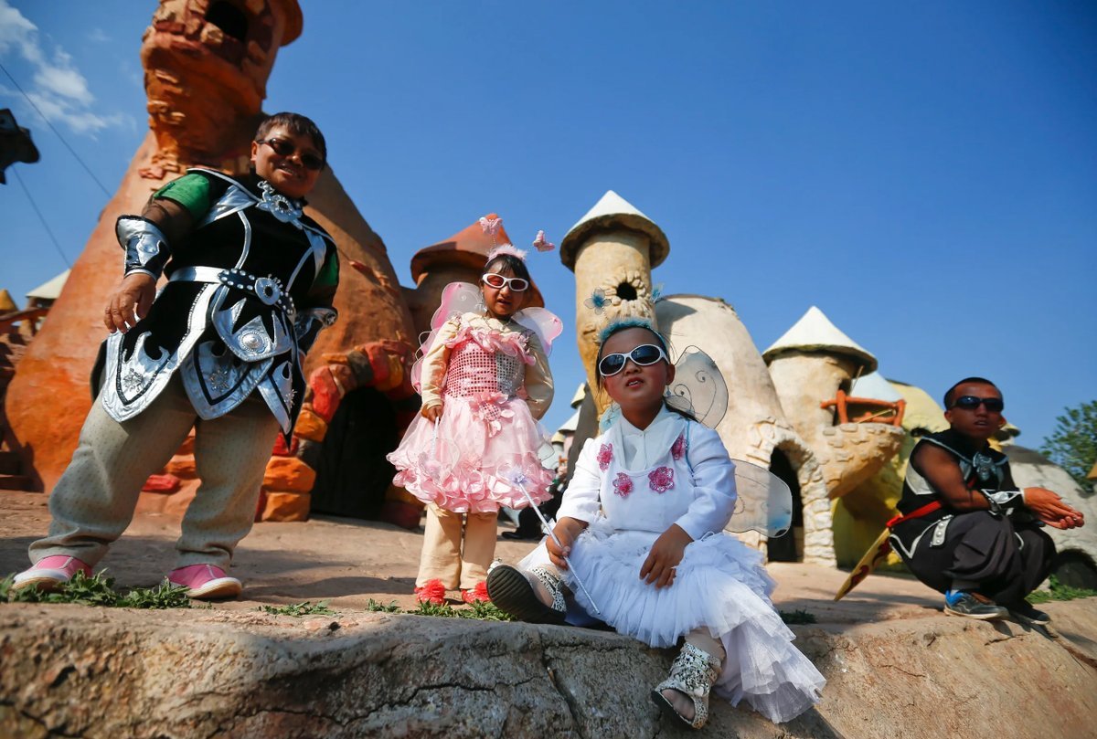 народы россии на карте россии. народы проживающие в россии на карте. где живут татары в россии на карте. татары территория проживания народа в россии. соотношение бедных и богатых в рф.