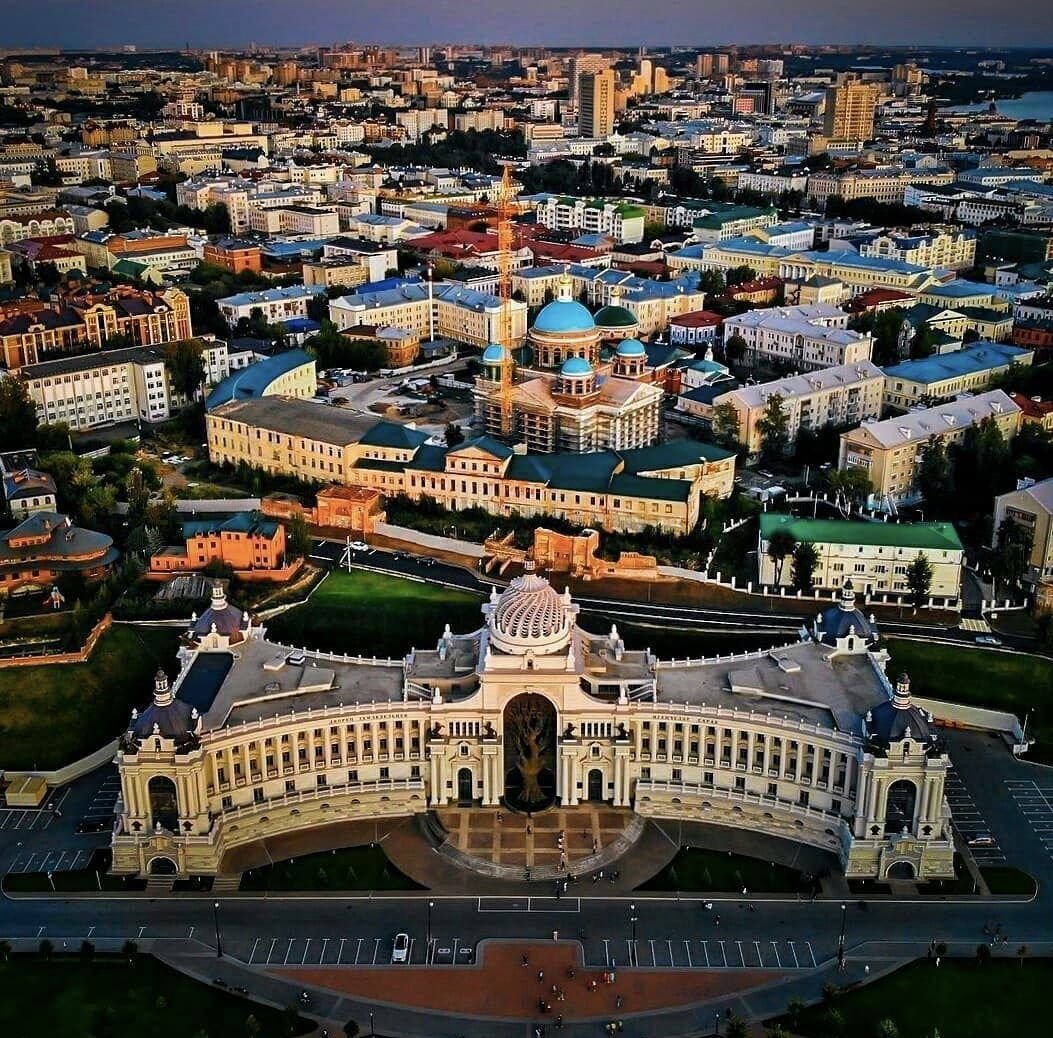 Город третья столица. Дворец земледельцев. Казань. Городской округ город Казань. Исторический центр Казани.