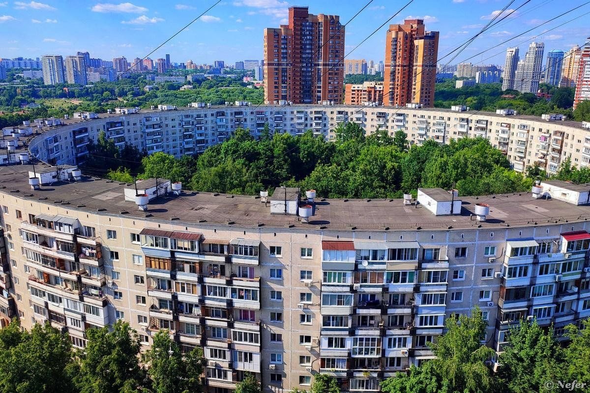 Нежинская улица москва