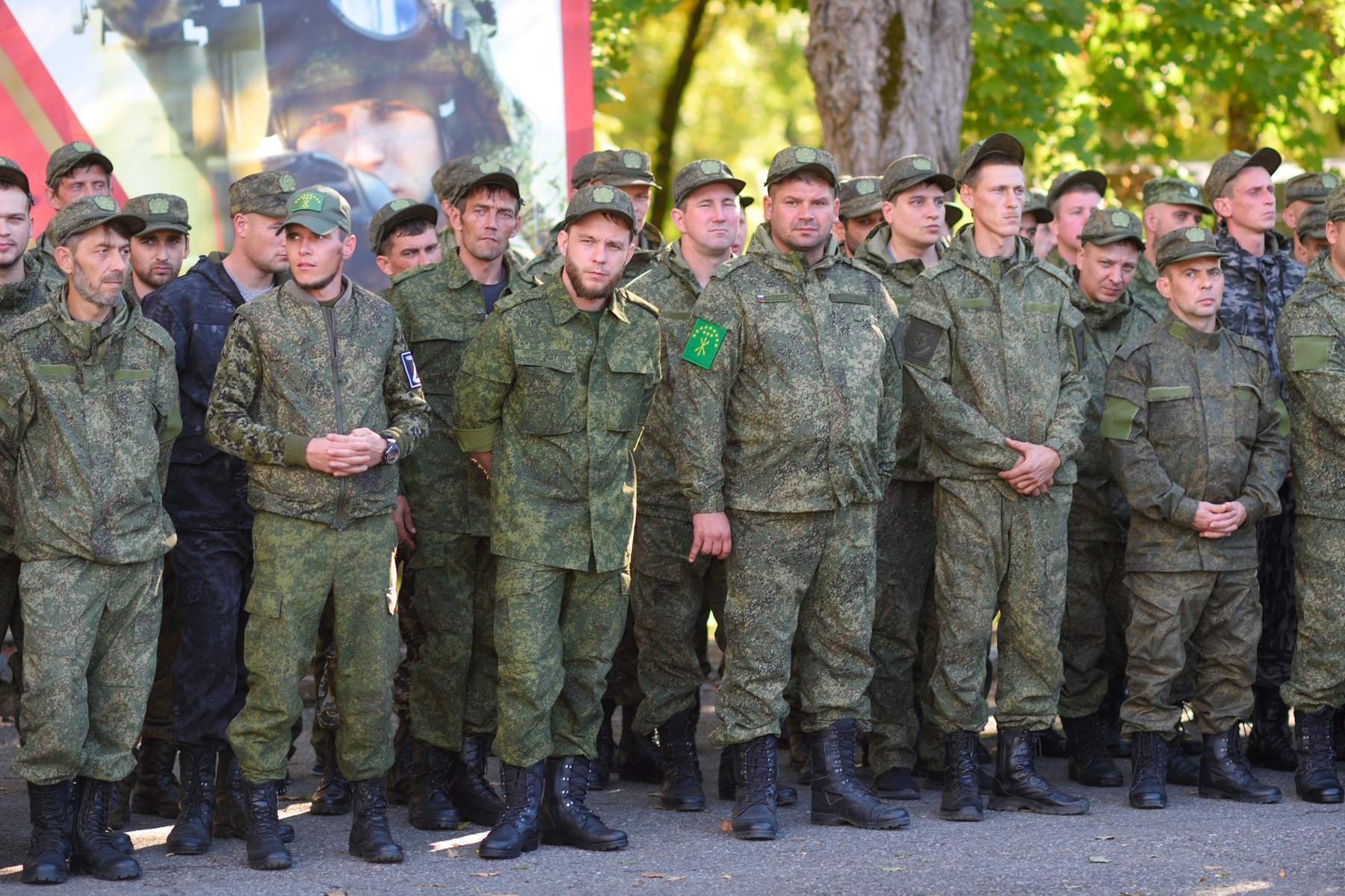 Новости мобилизованных когда домой насовсем. Армия. Армия в Подмосковье. Военное обмундирование. Военное обмундирование Российской армии.