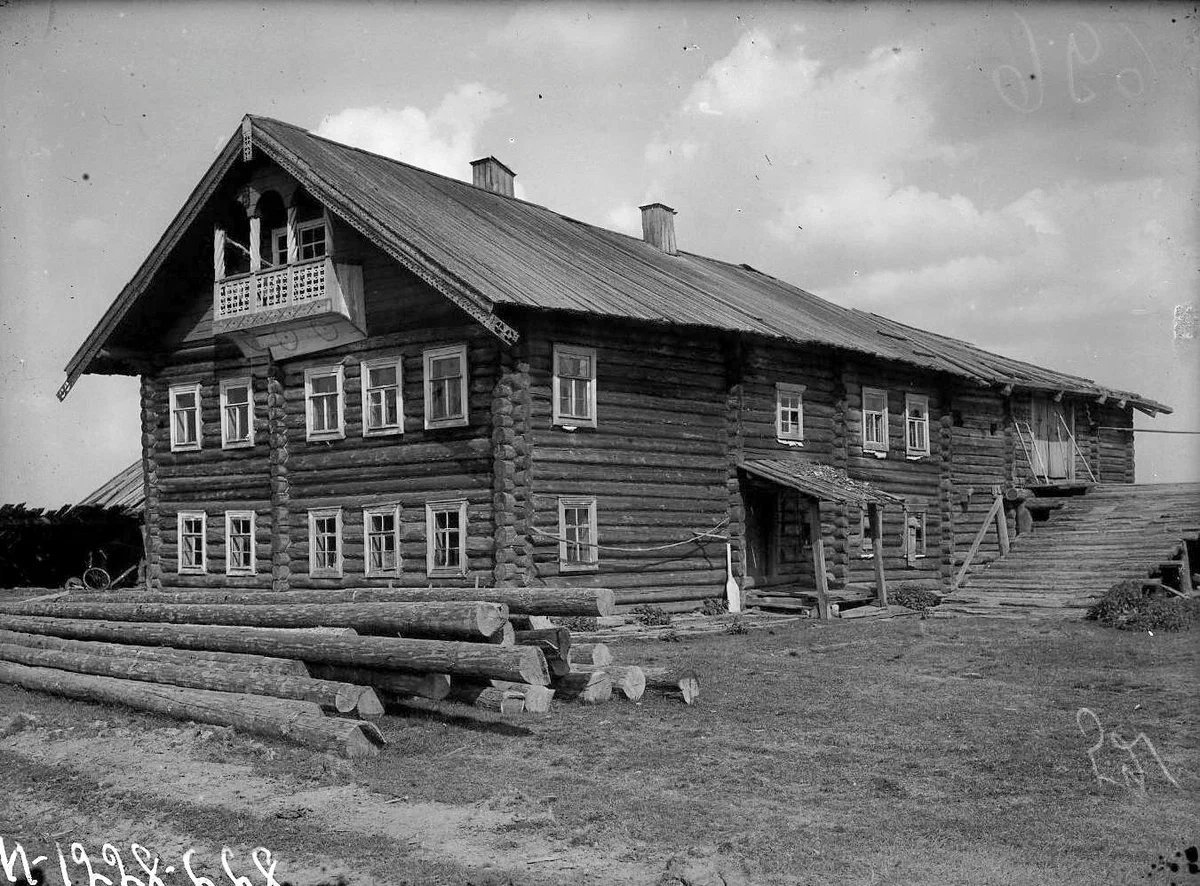 Из чего раньше строили дома на кубани