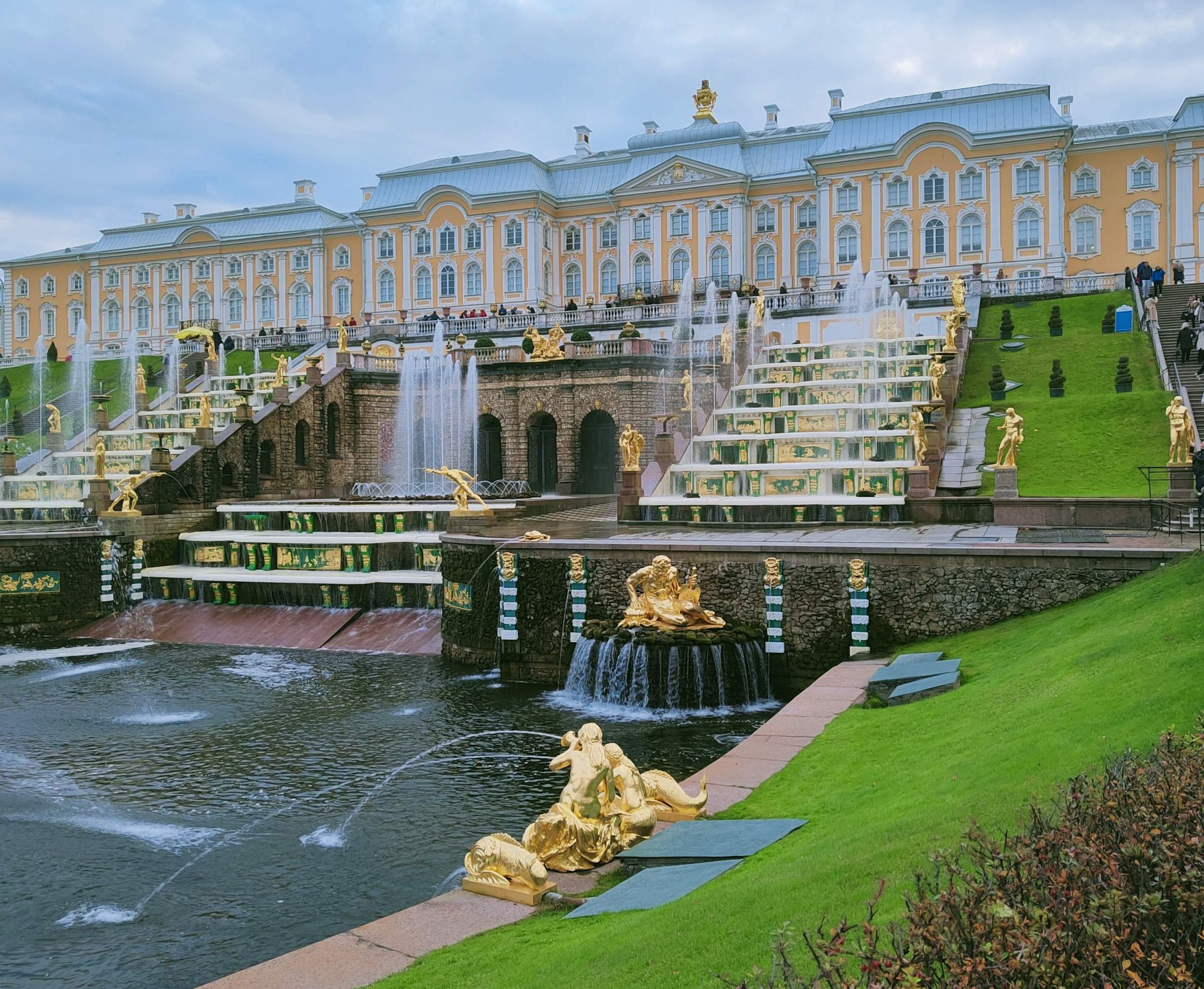 Фонтаны в Питере Петергоф