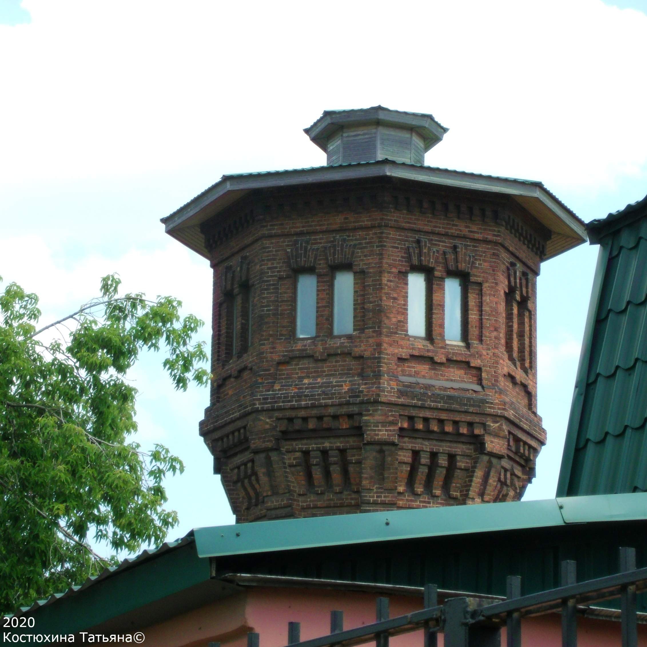 чудом сохранившемся