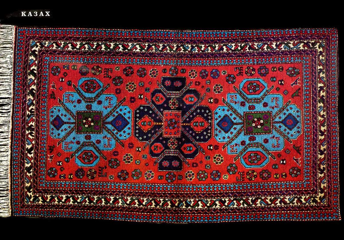 Рисунок на советском ковре