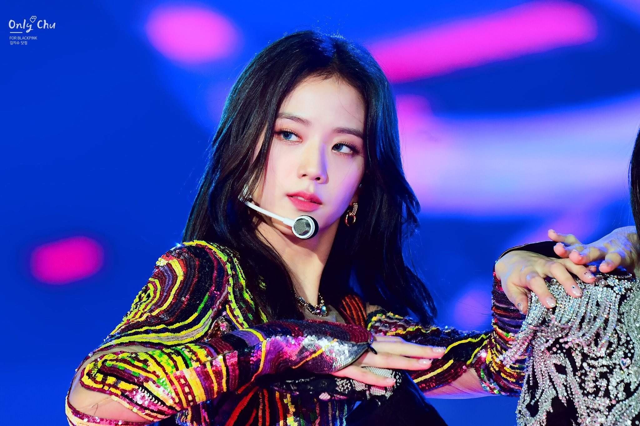 Джису корейская певица. Kim Jisoo. Ким Джису 2021. Jisoo из BLACKPINK. Блэк Пинк Джису 2021.