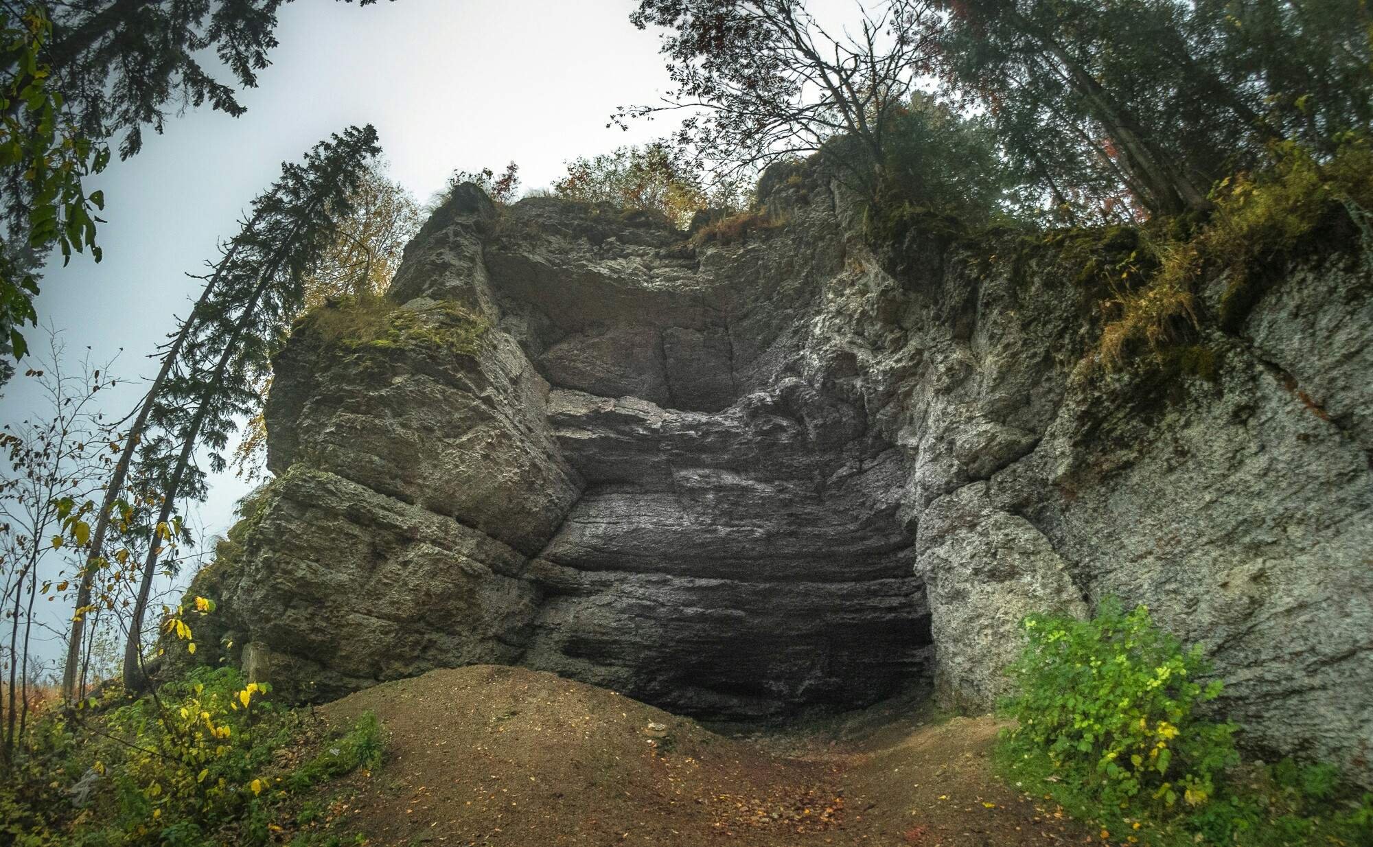 грот первомайский. сеть ресторанов grot иркутск. грот череп даховская. усьвинские столбы пещера первомайская. грин грот иркутск.