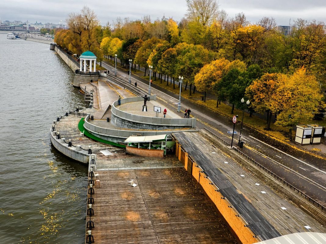 Набережная на парке культуры
