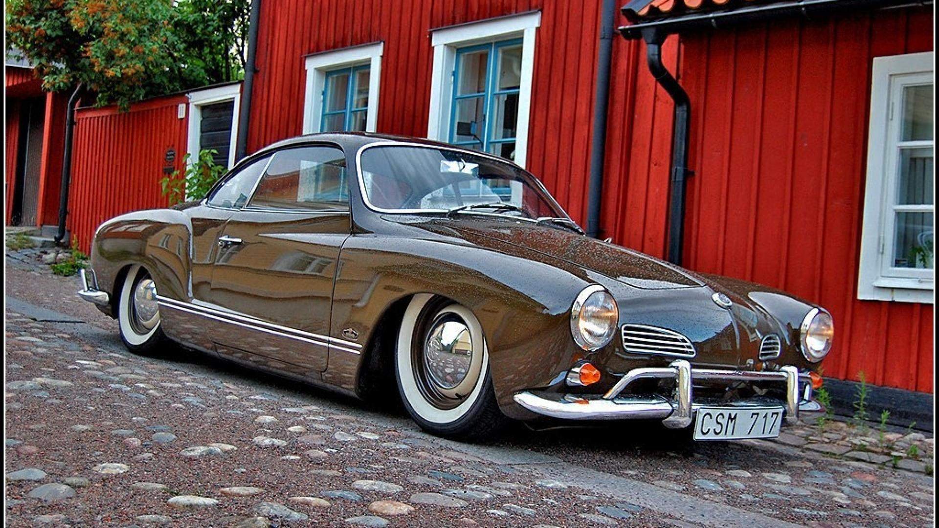 Автомобиль- купе Karmann Ghia