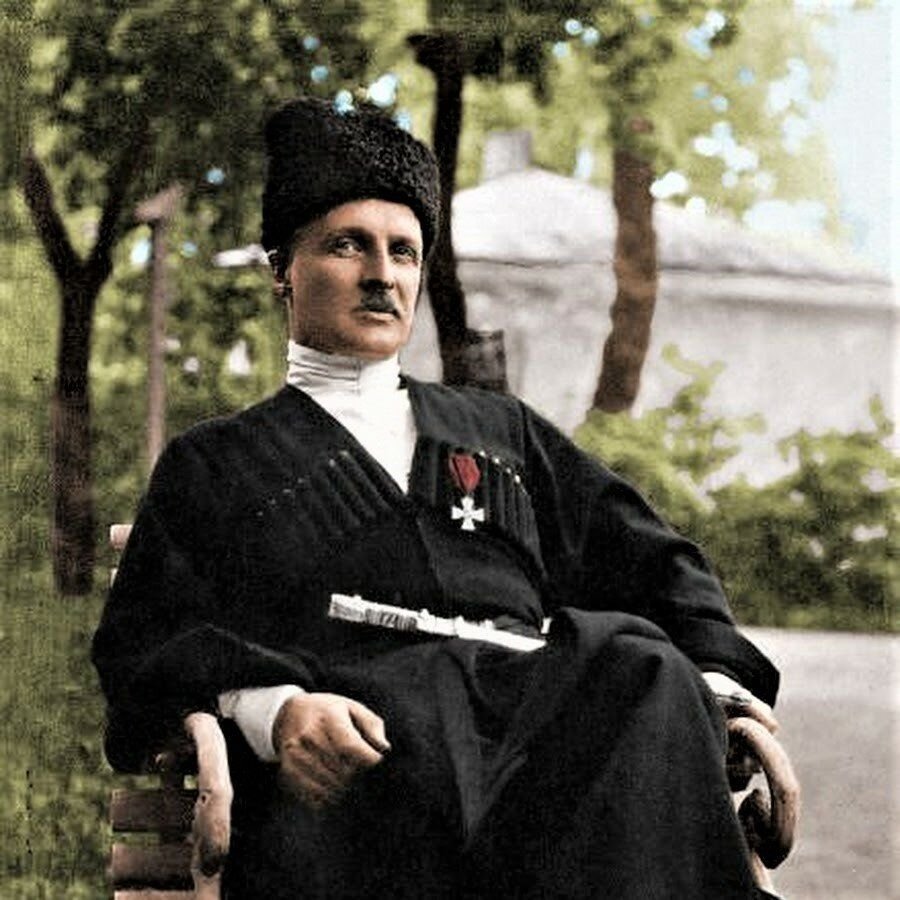 Гетманская украина 1918. Гетман бежал. Гетман скоропадский. Скоропадский 1942. Гетман скоропадский белая гвардия.