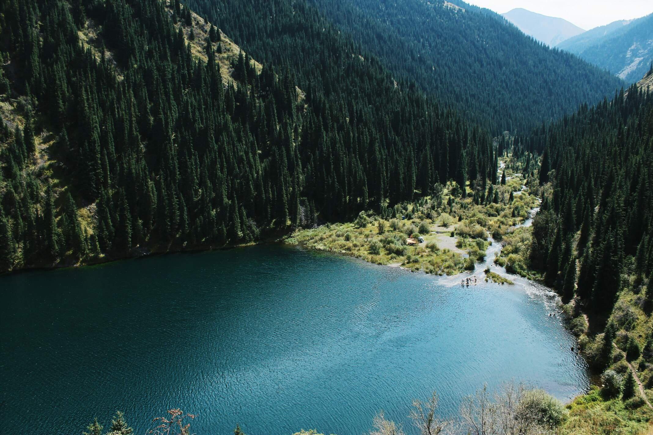 Озеро кольсай фото