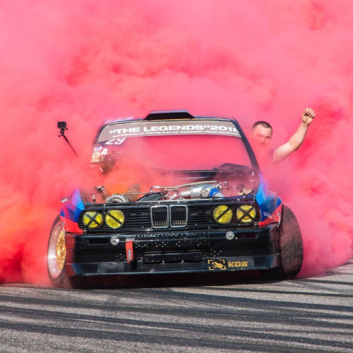 Как стоит реагировать на занос авто на заднем приводе и на переднем ...