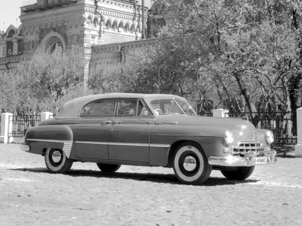 Автомобиль ГАЗ 12