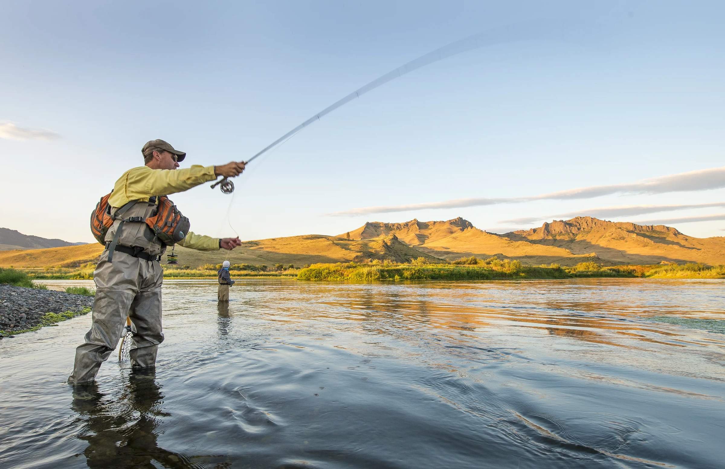 Ares fishing. Нахлыст. Рыбалка нахлыст. Рыбалка летом. Ловля нахлыстом.