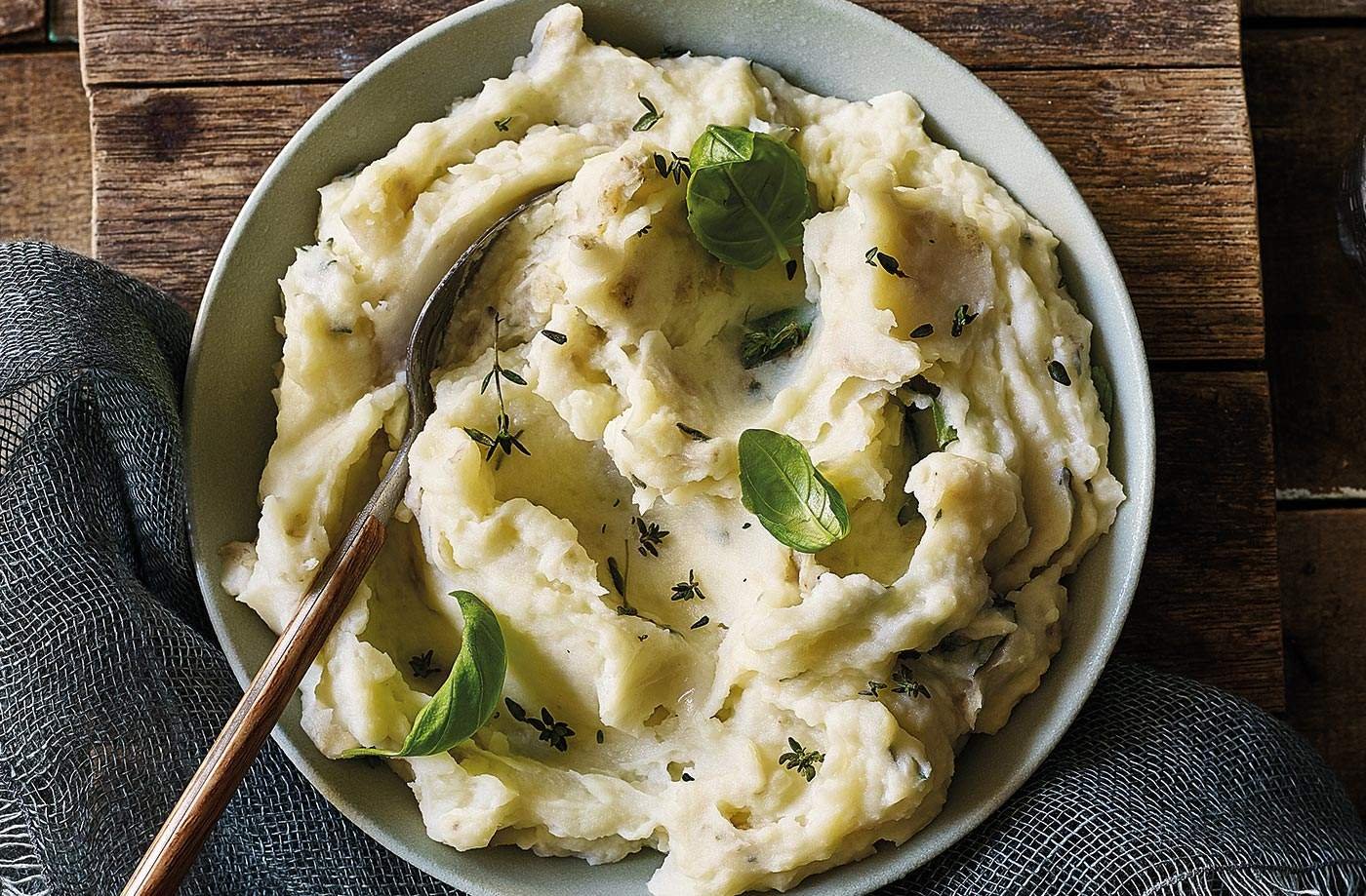 Можно заморозить картофельное пюре. Пюре на английском. Mashed Potatoes. Mash food. Рецепт пюре на английском.