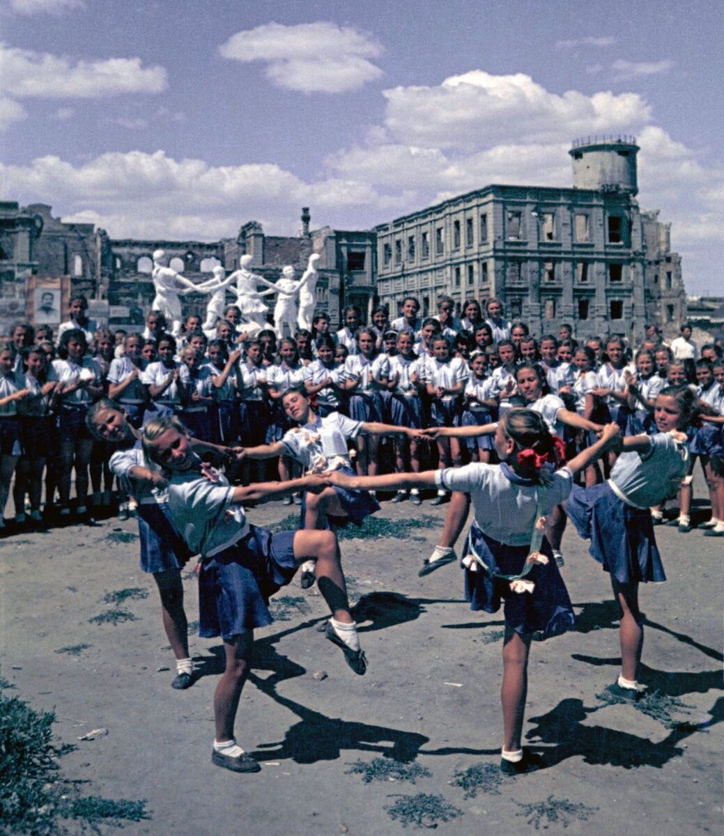 Послевоенный сталинград в фотографиях