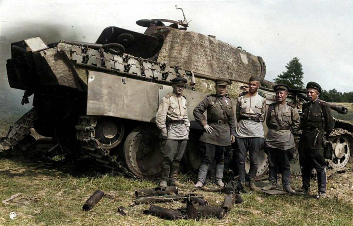 Подбитые немецкие танки второй мировой войны фото с танкистами