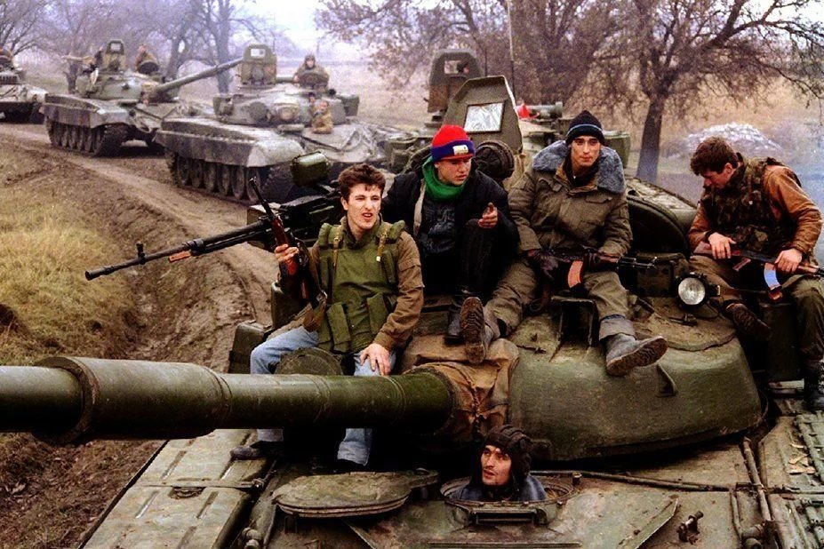От 1 июля 1996 г. Т-72 Грозный 1995. Чечня Грозный 1995 танки. Т-72 ЧРИ.