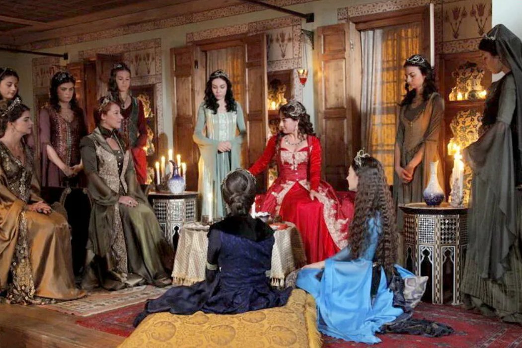 султан сулейман наложницы гарем. наложницы султана сулеймана великолепный век. гарем в сериале великолепный век. великолепный век гарем султана сериал. гарем сулеймана великолепного.