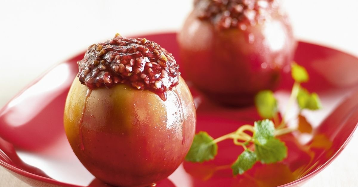 пиченычные яблоки в духовке. сладкие запеченные яблоки. сладкие запеченные яблоки. печеные яблоки. печеное яблоко uliams.