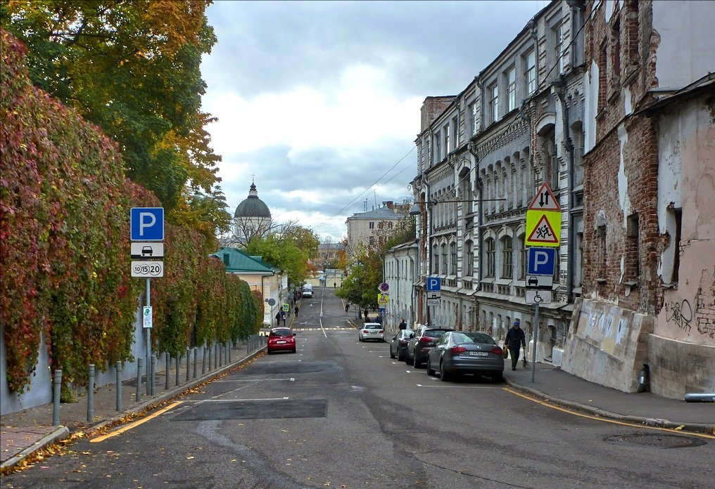 Переулки москвы. Хохловский переулок Морозовский сад. Хохловский переулок Москва. Хохлядский переулок в Москве. Хитровка и Хохловский переулок.