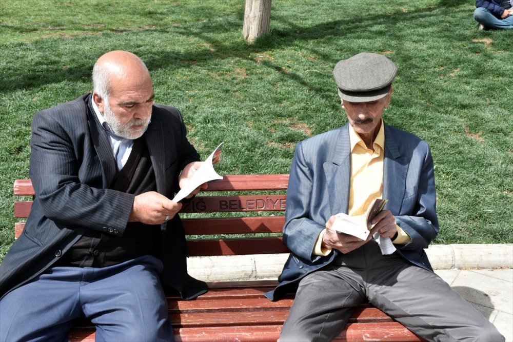 пенсия в турции. турецкие пенсионеры. пенсия в турции. предпенсионеры в турции. пенсионеры туристы.