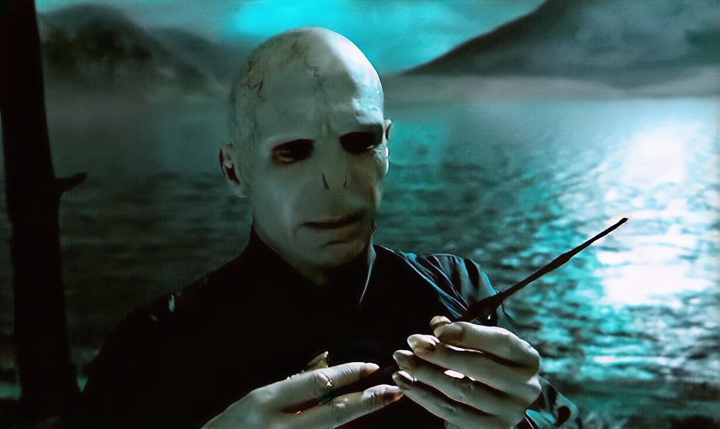 Cual es la varita de voldemort