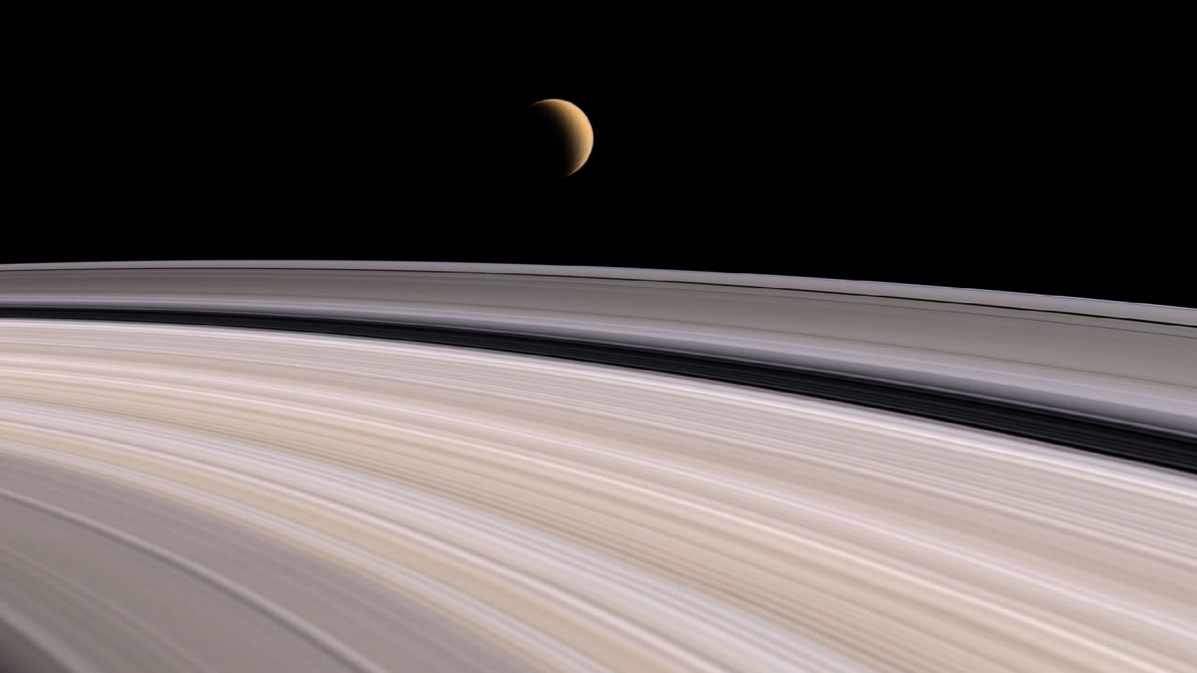 Какого цвета кольца сатурна. Планета Сатурн Кассини кольца. Планета с кольцами Сатурн. Сатурн снимки Кассини. Кассини Спутник Сатурна.