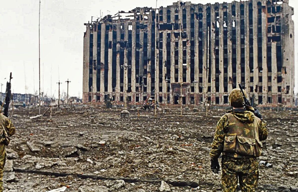 Штурм дворца Дудаева 1995