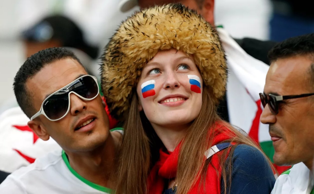 иностранные языки. русский язык как иностранный. русскоязычные иностранные. изучение иностранных языков иллюстрация. россияне и иностранцы.