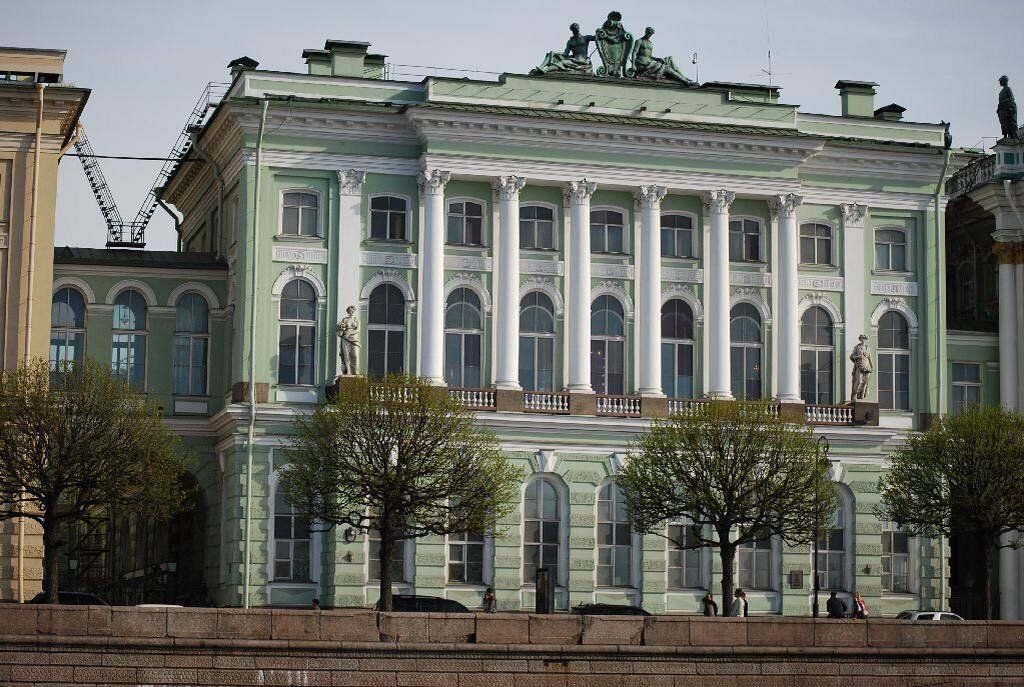 Малый эрмитаж в санкт петербурге
