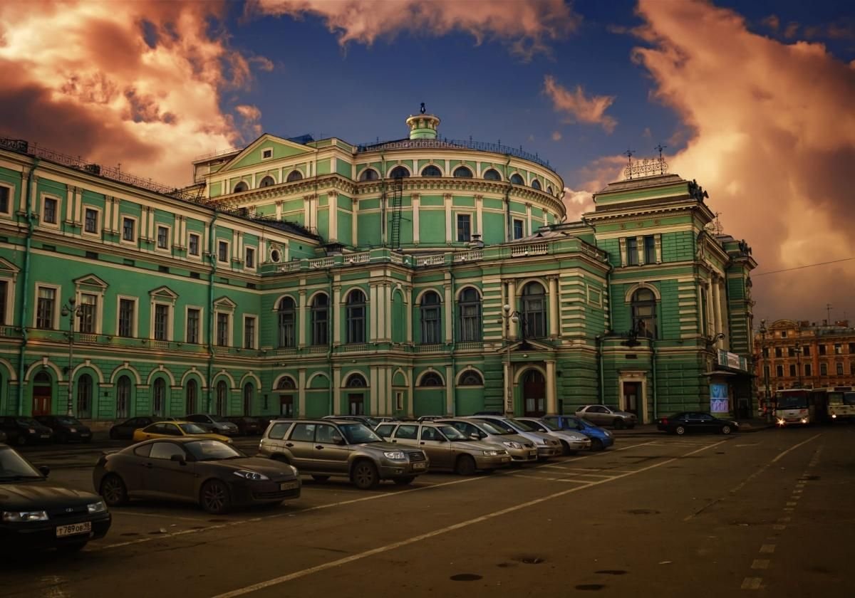 здания театров в спб