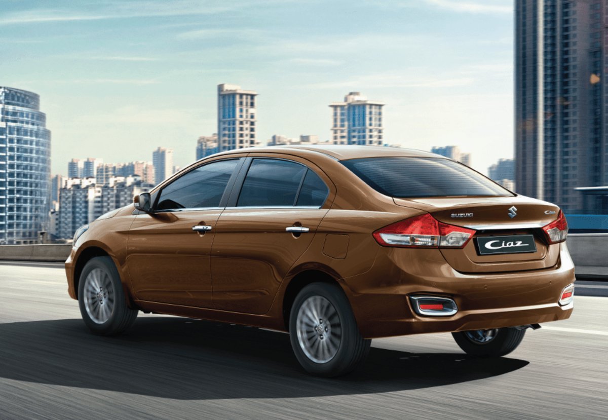 Suzuki ciaz. Suzuki Ciaz 2022. Длинные бюджетные седаны. Suzuki Ciaz габариты.