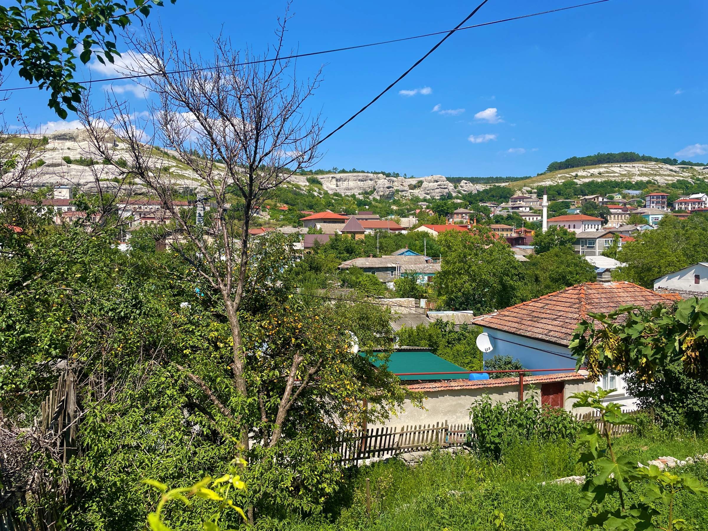 Бахчисарай ул. , Бахчисарай, ул. Урриет. 65 Street Бахчисарай. Бахчисарай улицы нового города. Купить дом в Крыму в Старом городе Бахчисарай.