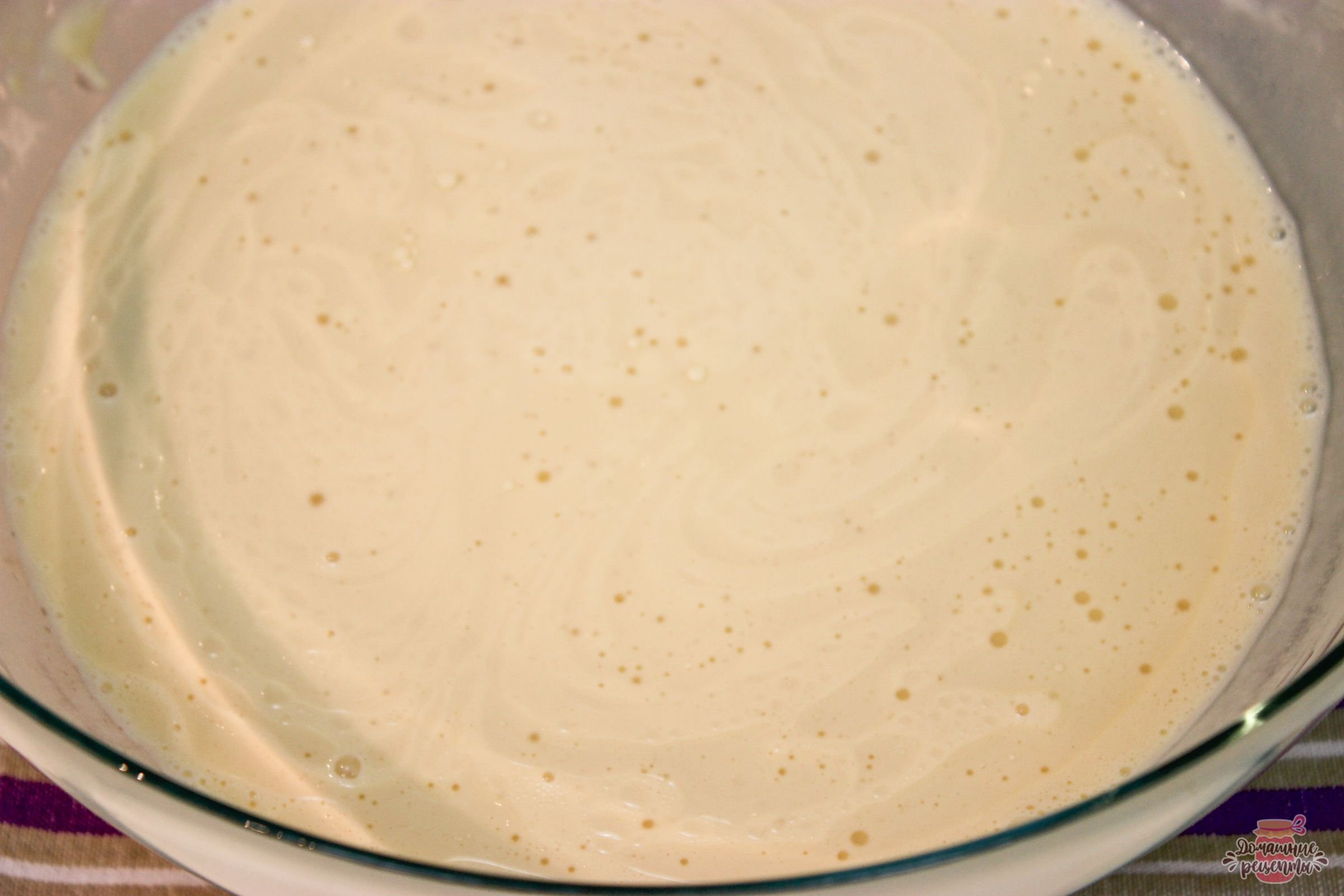 Блины на простокваше с кипятком. Блины на простокваше. Блины на простокваше с кипятком с дырочками. Блины на простокваше с кипятком с дырочками. Блины на простокваше с кипятком с дырочками.