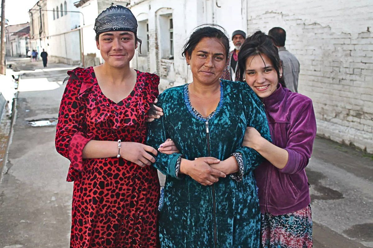 Как сейчас относятся к таджикам