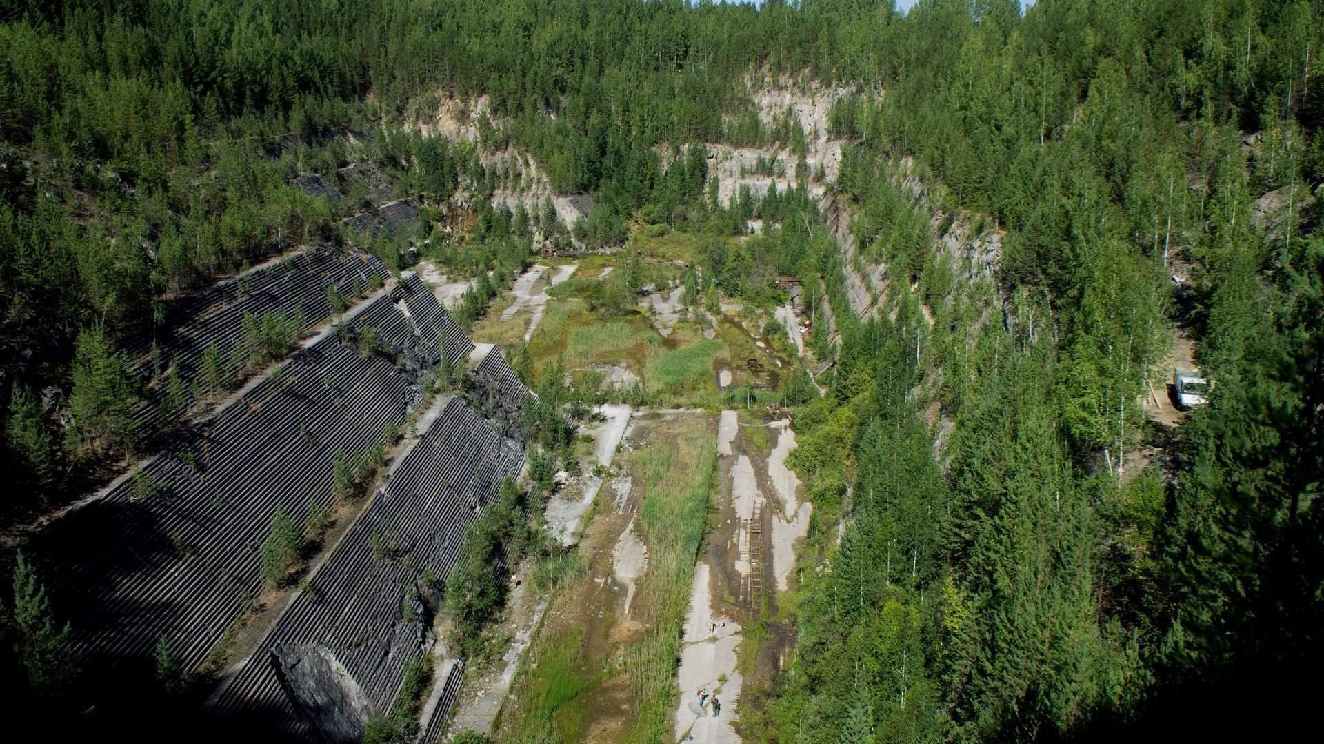 Карта карьера старая линза