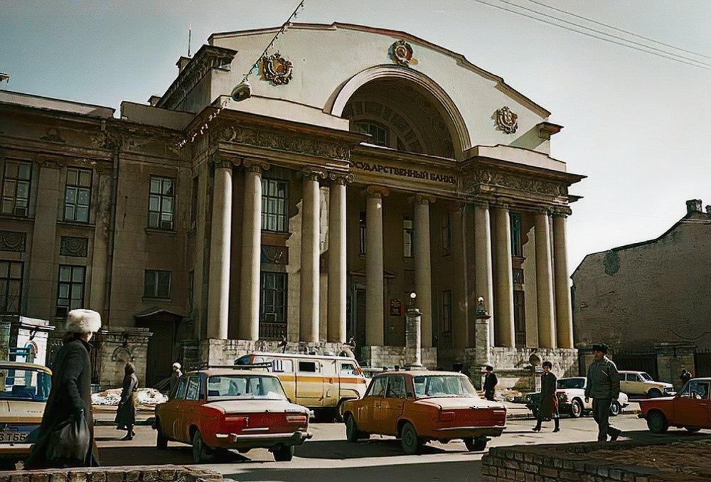 Казань в ссср. Казань в 90 е годы Баумана. Казань СССР. Казань Баумана 1990. Казань в 90 ул Баумана.