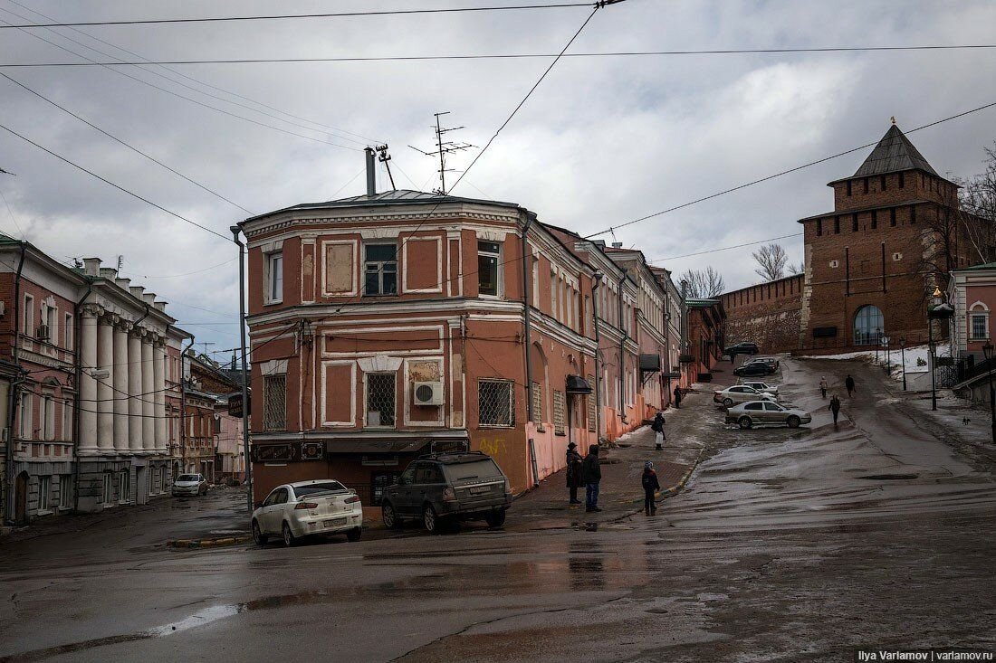 Г нижний новгород ул. Большая Покровская и Ильинская улица Нижний Новгород. Большая Покровская и Ильинская улицы. Красивый вид Ильинская улица Нижний Новгород. Нижний Новгород историческая застройка.