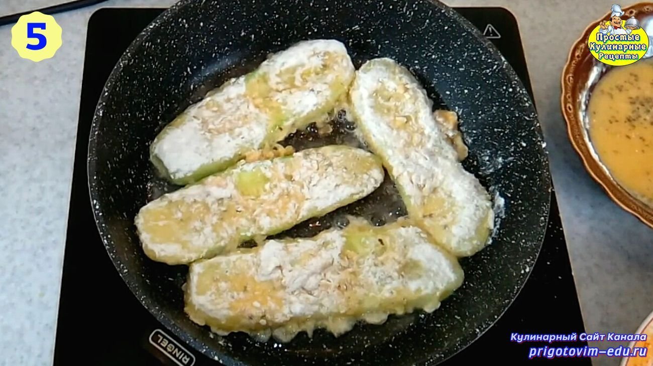 Рецепт хрустящих кабачков на сковороде пошаговый с фото