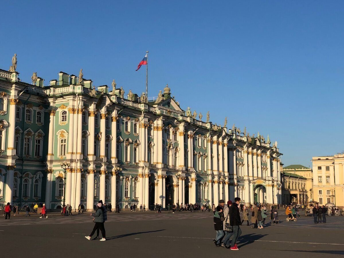 Петербург строения. Зимний дворец. Зимний дворец Санкт-Петербург ЕГЭ. Зимний дворец 2021. Зимний дворец осень.