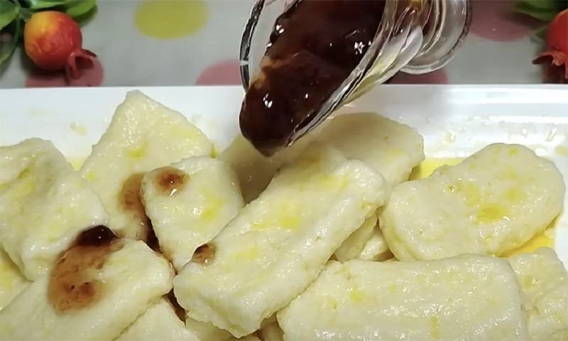 Нежный вареник. Кухня наизнанку тесто для пельменей. Кухня наизнанку вареники. Ленивые вареники из творога. Кухня наизнанку вареники.