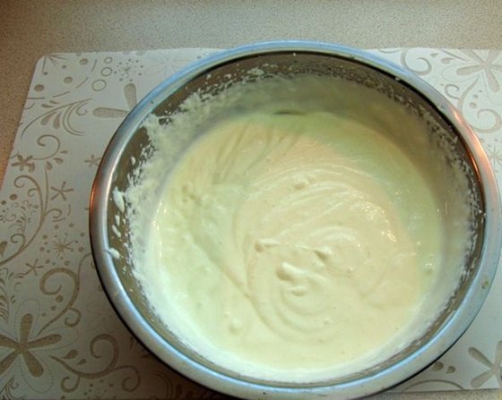 крем со сметаны без сгущенки. заварной крем. заварной крем с маскарпоне. сметанно сгущенный крем для бисквитного торта. сливки сливочное масло крем чиз.