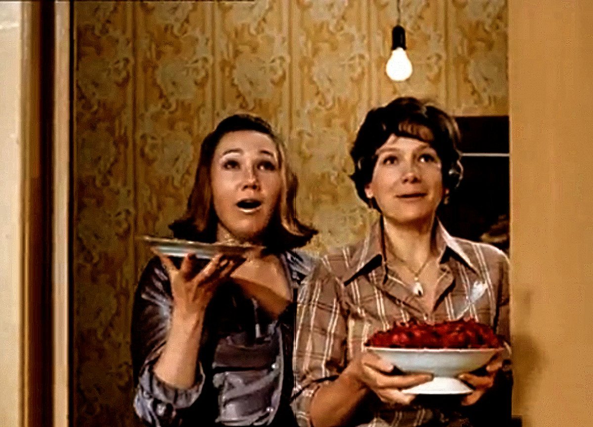 александр калягин старый новый год. старый новый год фильм 1980 кадры. старый новый год фильм 1980 калягин. александр калягин старый новый год. калягин невинный старый новый год.