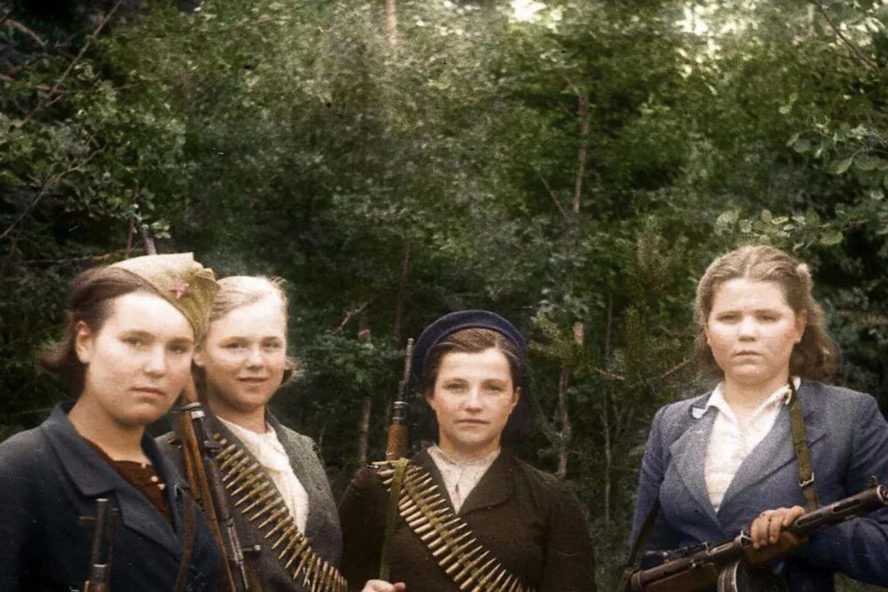 Партизаны девушки Великой Отечественной войны 1941-1945