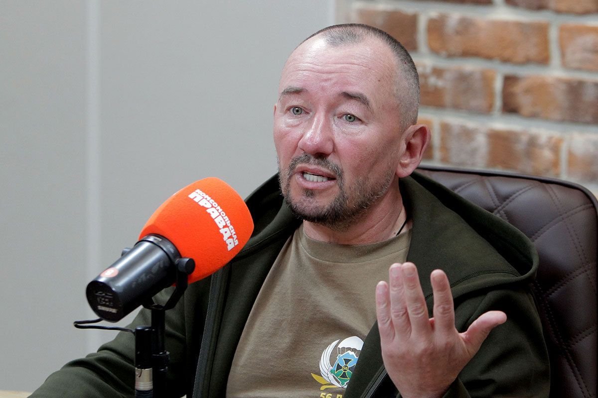 артём григорьевич шейнин рост. ведущий первого канала артем шейнин. национальность ведущего шейнина. ведущий артем шейнин. национальность ведущего шейнина.